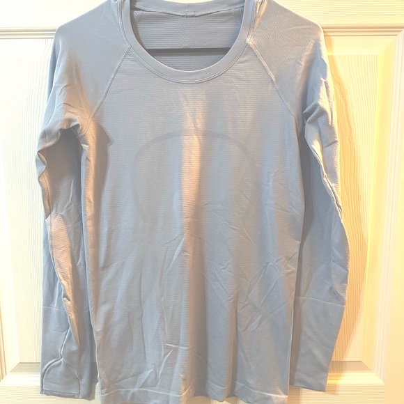 LuluLemon Swiftly Tech 2.0 Long Sleeve - Picture 2 of 6